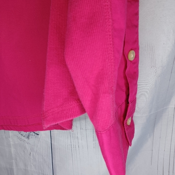 Converse One Star Bright Pink Button-Up Shirt - Picture 13 of 14